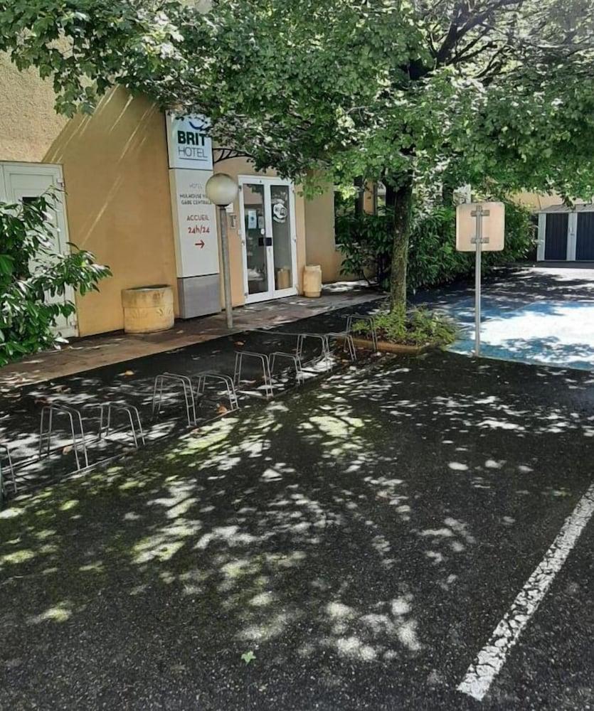 Brit Hotel Mulhouse Centre Εξωτερικό φωτογραφία